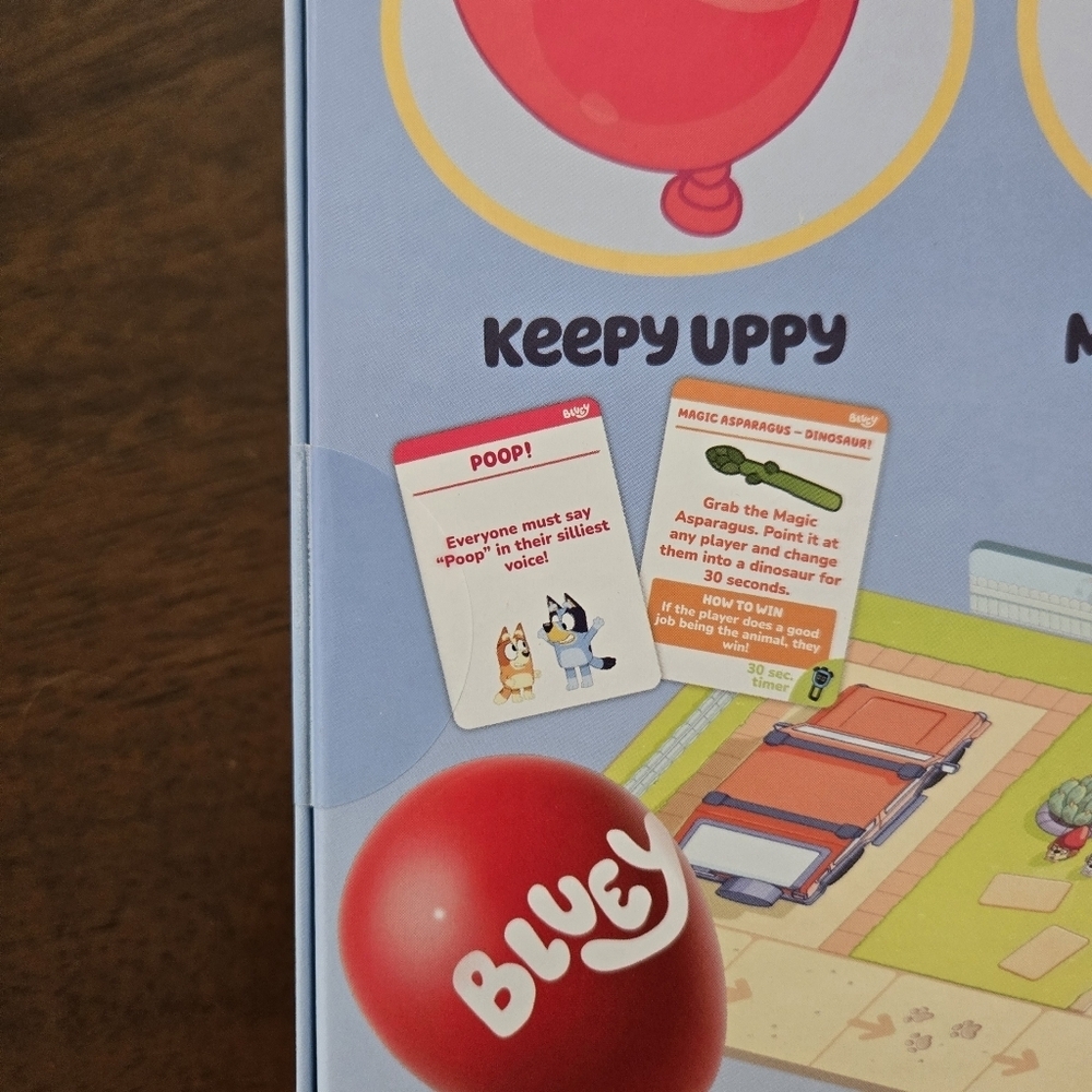 Bluey Beat The Parents Head-to-Head Trivia & Fun Family Game Night New Sealed - Picture 9 of 9